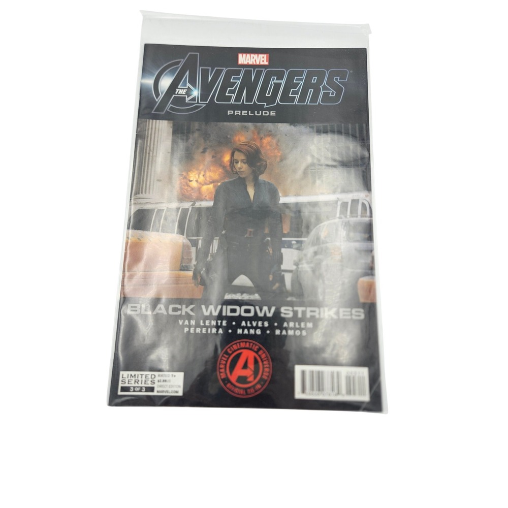 Marvel Avengers Prelude Black Widow Strikes Comic‎ Book Limited Series